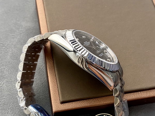 激安ロレックス内部構造